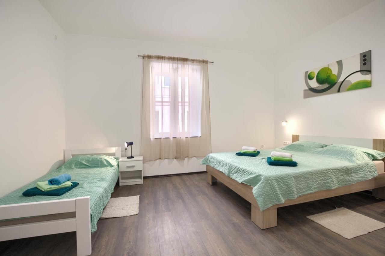 Amphitheater 3+2 Modern Apartment With Terrace, Wifi, Netflix Pola Esterno foto